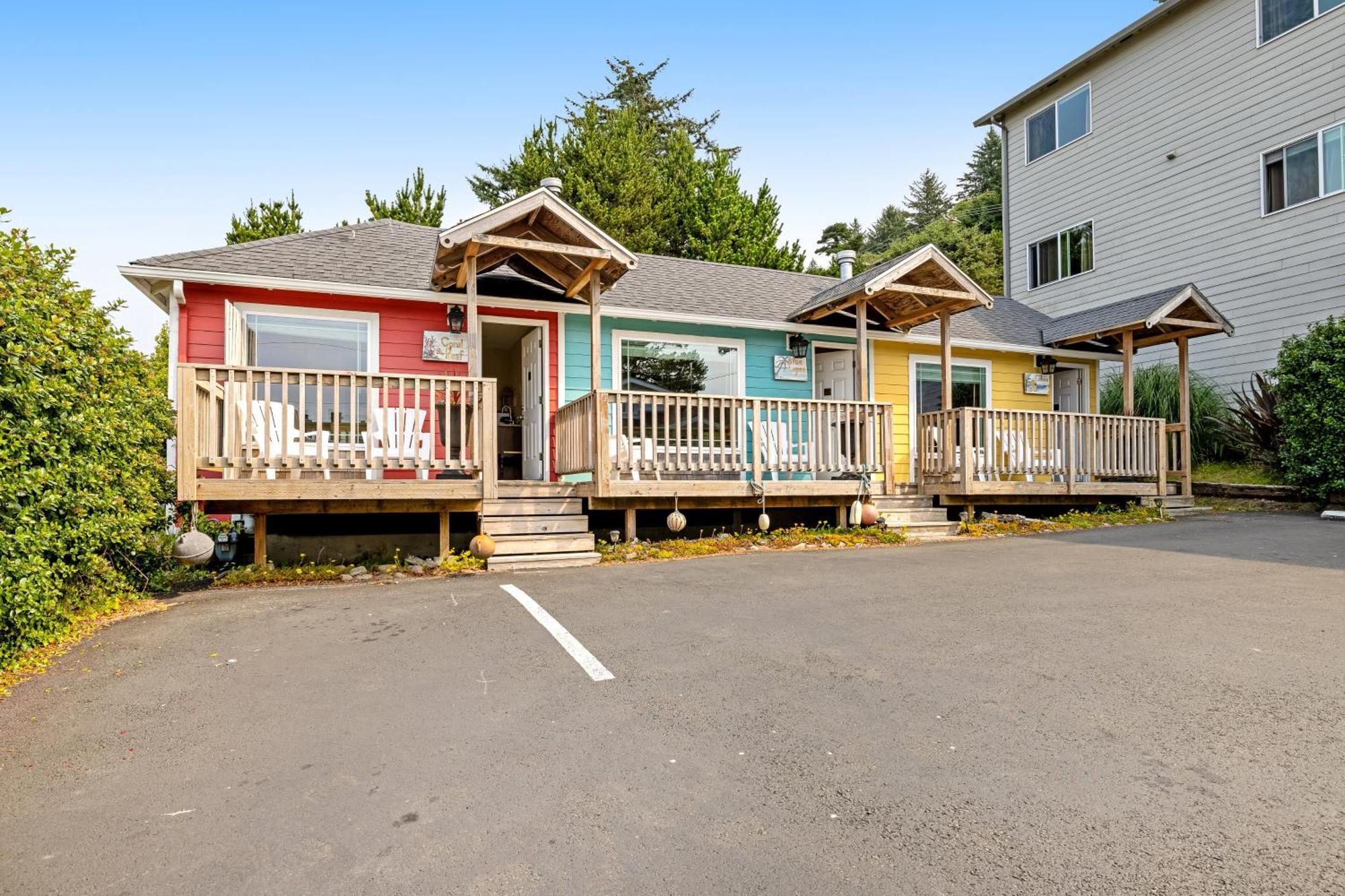 Captain'S Quarters And Cabins 迪波湾 客房 照片